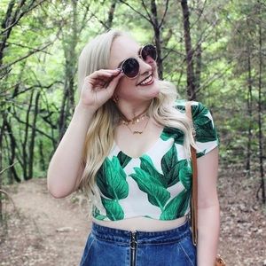 Show Me Your MuMu Leaf Crop Top
